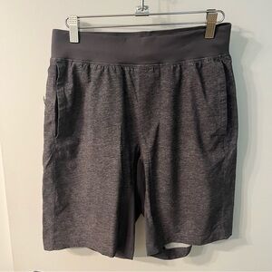 lululemon athletica Dark Gray Core Shorts Men’s Small